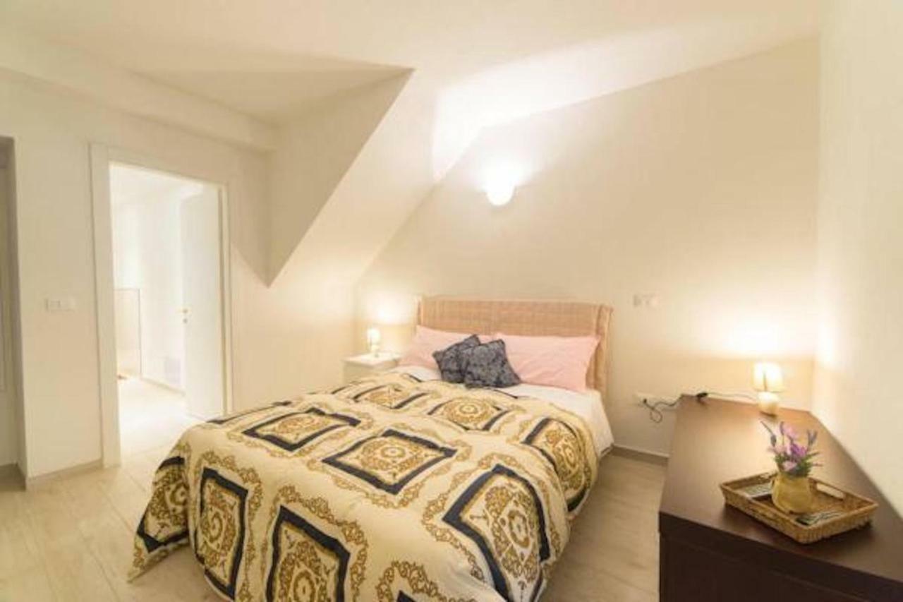 La Casa Nel Borgo Sul Lago Pisogne Zewnętrze zdjęcie